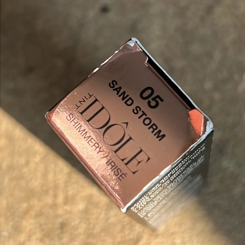 🐶🩷Lancôme Sandstorm Liquid Eye Blusher
